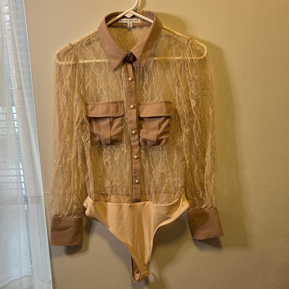 Haute Monde Lace Bodysuit in Tan and Cream Medium